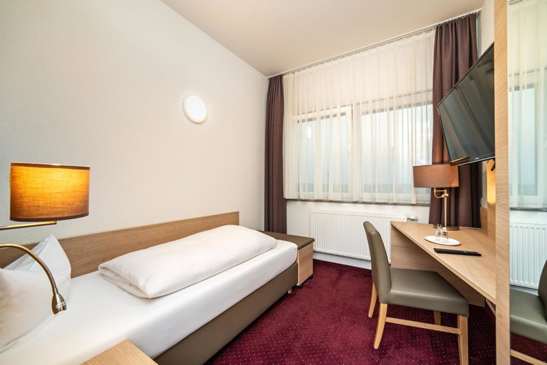 Hotel am Stadtrand, Esslingen, Germany