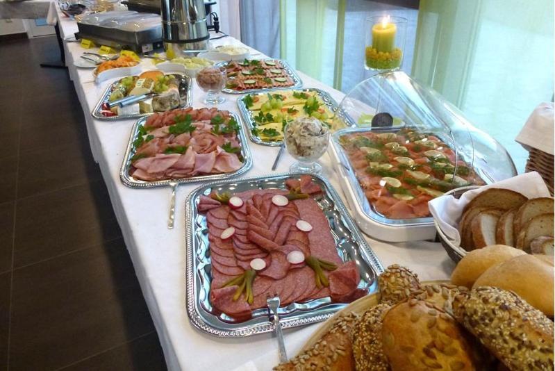 Hotel und Cafe Paso, Vierkirchen, Alemania