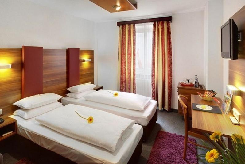 Hotel und Cafe Paso, Vierkirchen, Alemania