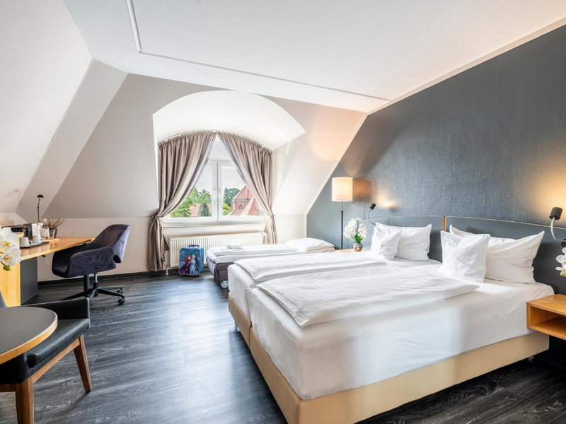 PLAZA INN Heidehof, Munster, Germany