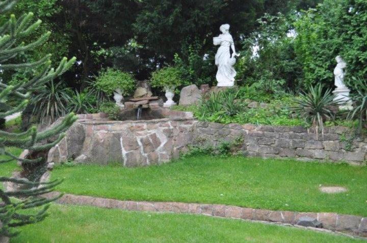 Winzergarten Hotel-Restaurant, Großkarlbach, Deutschland
