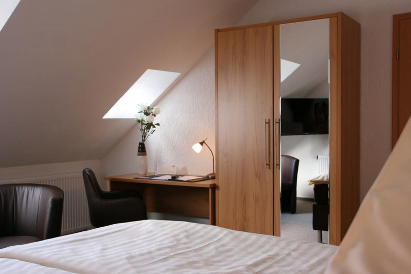 Hotel zur Wasserburg, Kerpen, Alemania