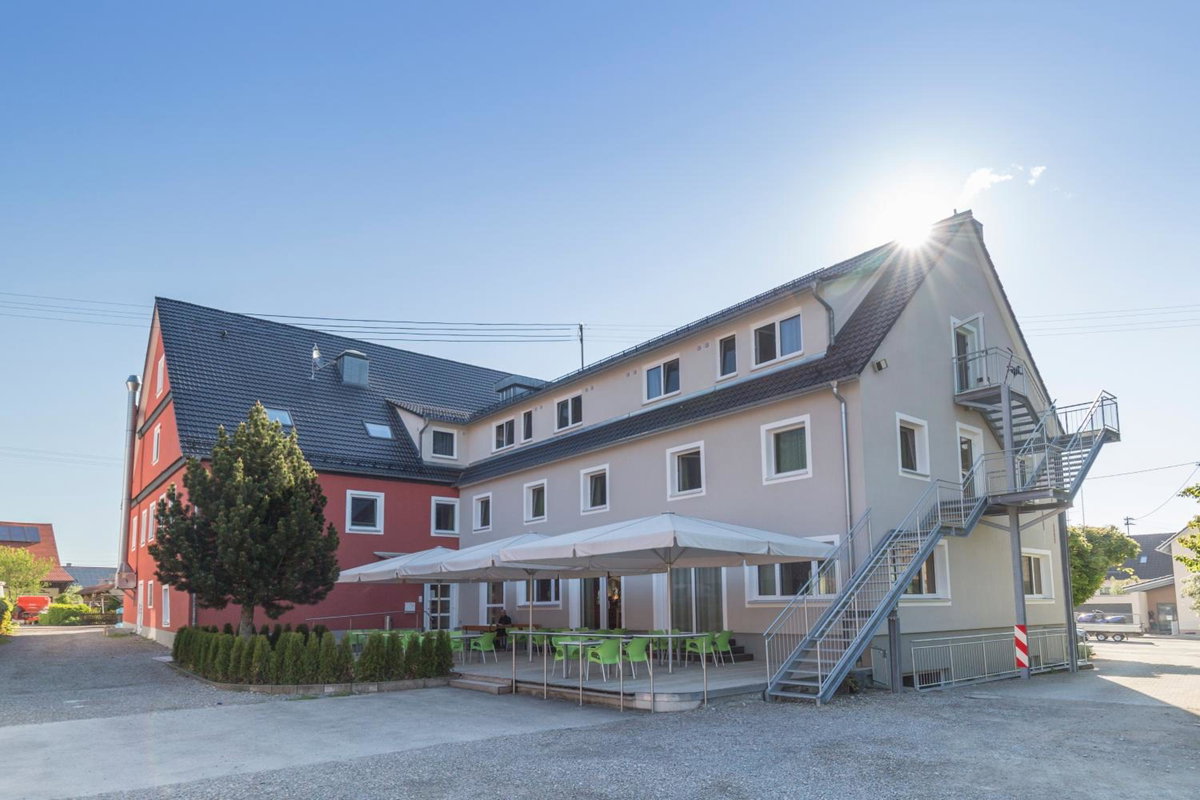 Hotel · Landgasthof Zahn, Neu-Ulm