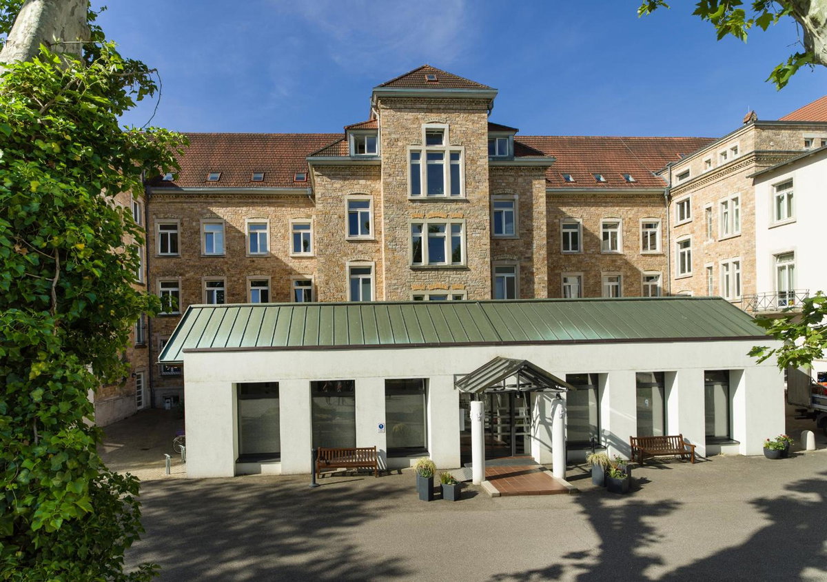 Hotel · Bildungshaus St. Bernhard - Wohnen und Tagen, Rastatt