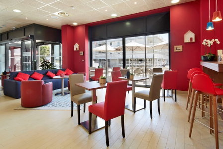 ibis Styles Alès Centre Cévennes, Ales, France