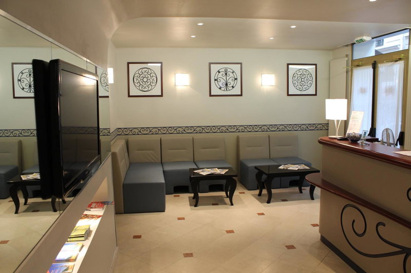 Kyriad Hotel XIII Italie Gobelins, Paris, France