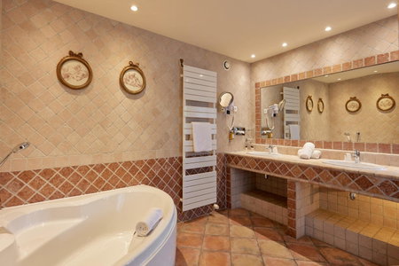 La Bastide du Calalou Hotel & Spa, BW Premier Collection, Moissac-Bellevue, France