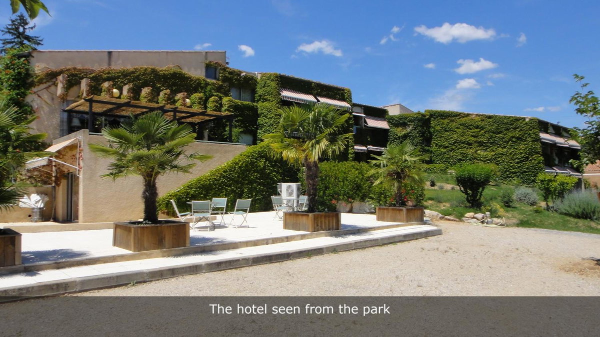 Hôtel & Résidence Lou Paradou Gréoux Les Bains, France