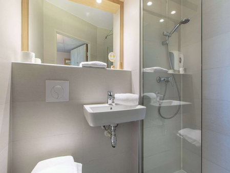 Hôtel Première Classe Chartres Barjouville, Luce, France