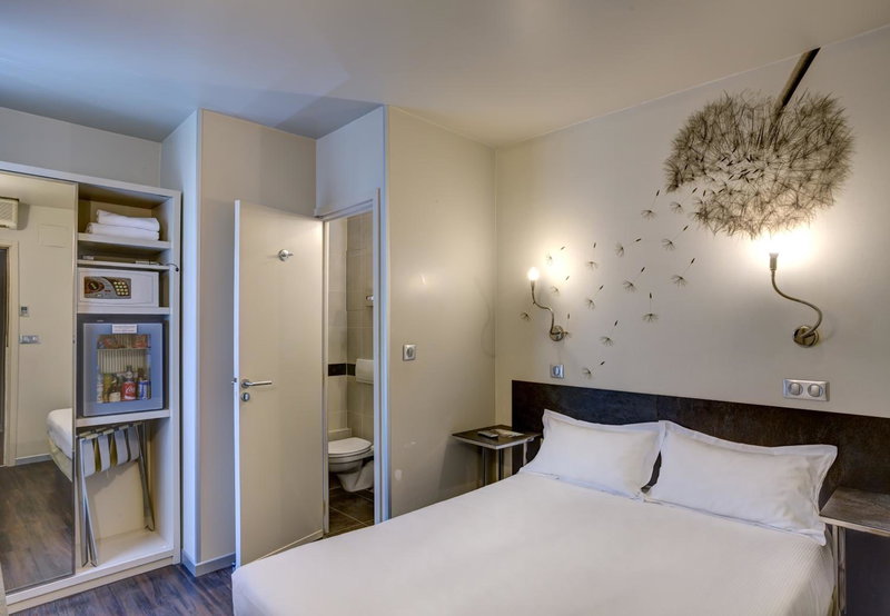 Hotel Vivaldi, Puteaux, France