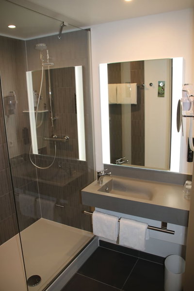 ibis Styles Puteaux Paris La Defense, Puteaux, France