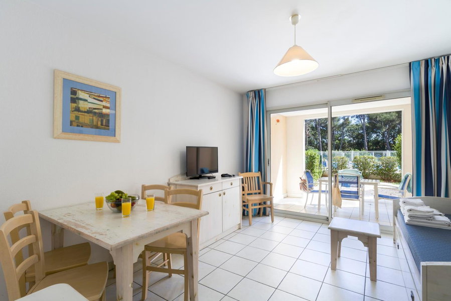 Garden & City Six-Fours-les-Plages, Six-Fours-les-Plages, Francia