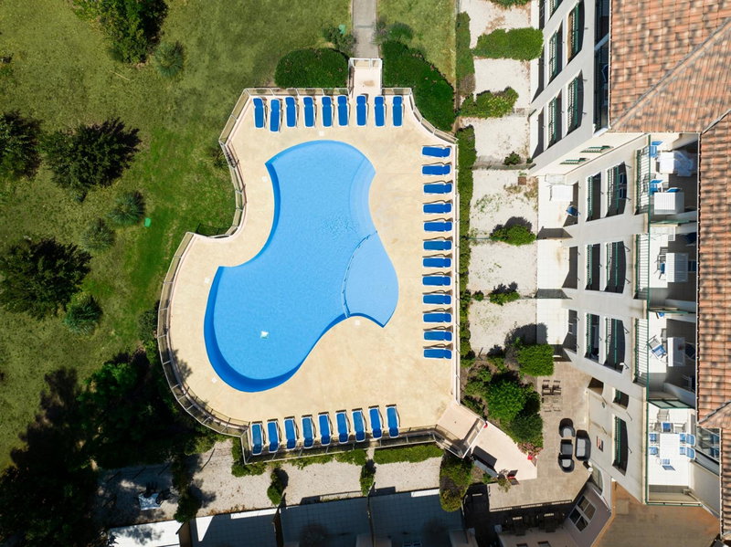 Garden & City Six-Fours-les-Plages, Six-Fours-les-Plages, Francia
