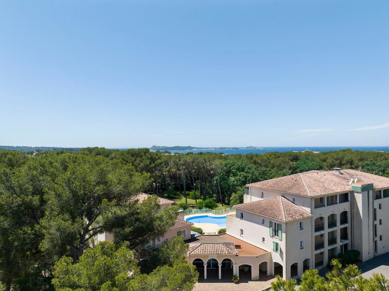 Garden & City Six-Fours-les-Plages, Six-Fours-les-Plages, Francia
