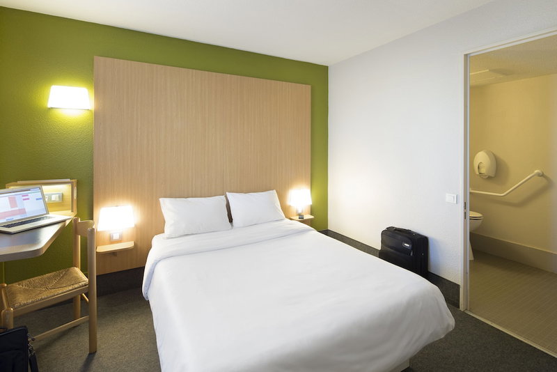 B&B HOTEL Perpignan Sud Marché International, Perpignan, France