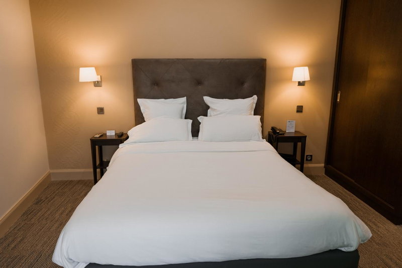 Best Western Plus Poitiers Centre Le Grand Hotel, Poitiers, France