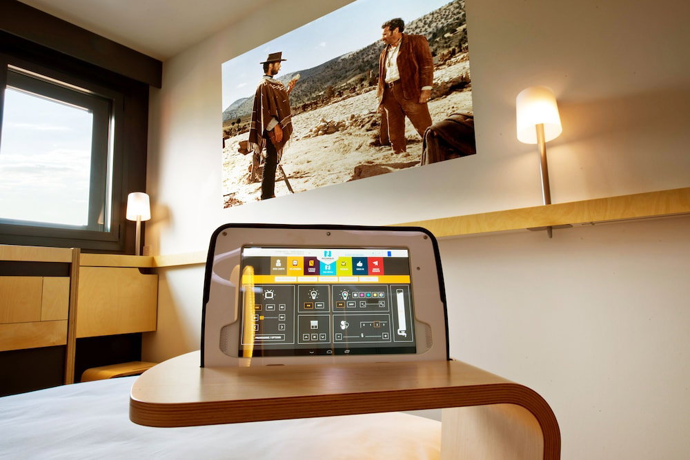 Hotel · Nomad Hotel Le Havre Centre Gare, Le Havre