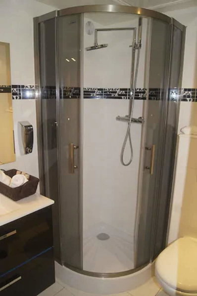 Hotel Regina Montmartre, Saint-Ouen, France