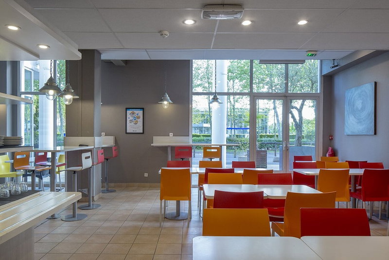 Cyan Hotel Roissy Villepinte Parc Des Expositions, Villepinte, France