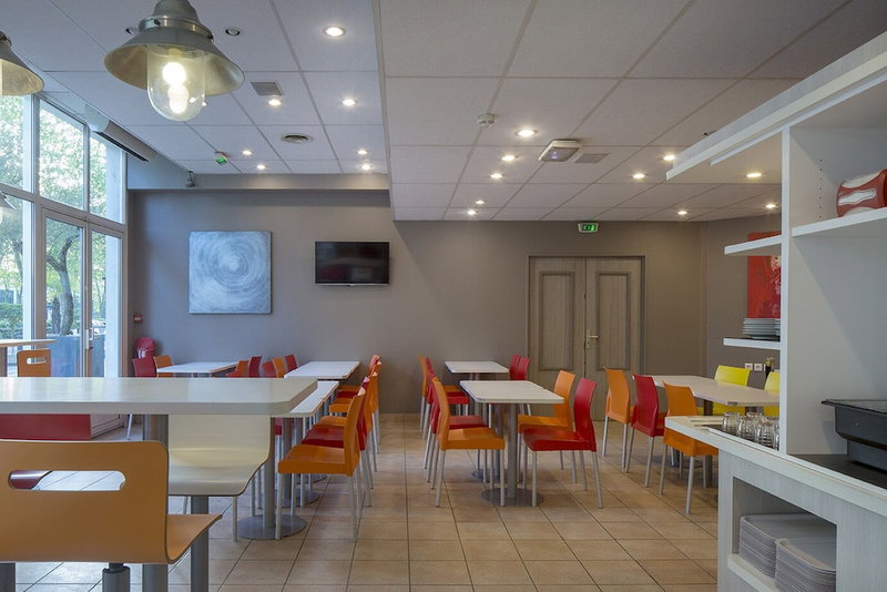 Cyan Hotel Roissy Villepinte Parc Des Expositions, Villepinte, France