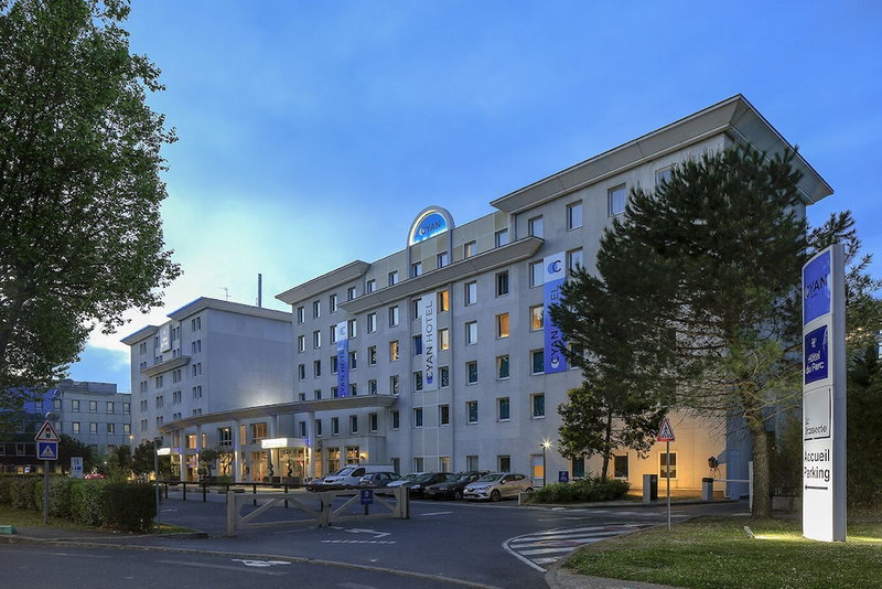 Cyan Hotel Roissy Villepinte Parc Des Expositions, Villepinte, France