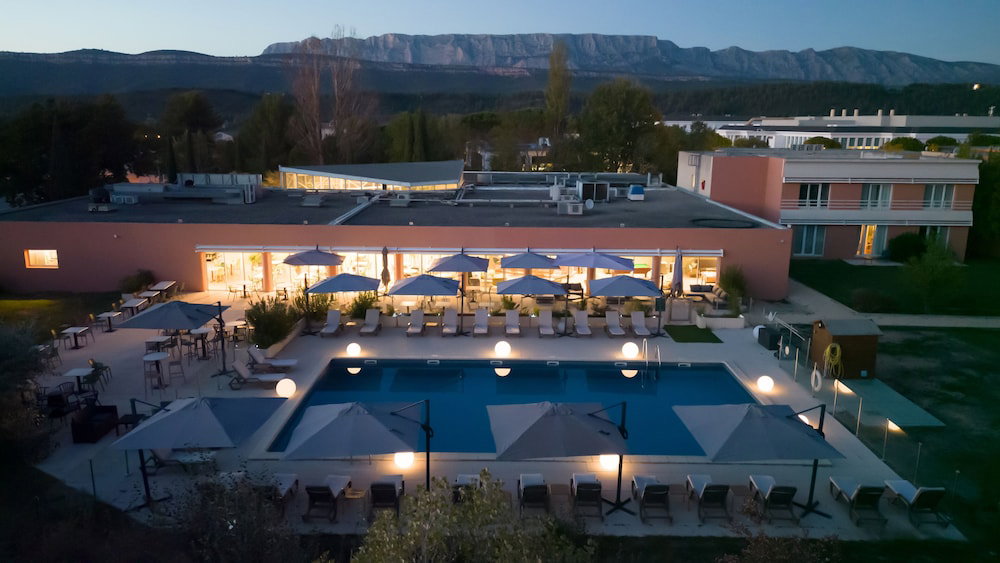 Hotel · Hôtel Mount Ventùri - Restaurant Acampa, Fuveau