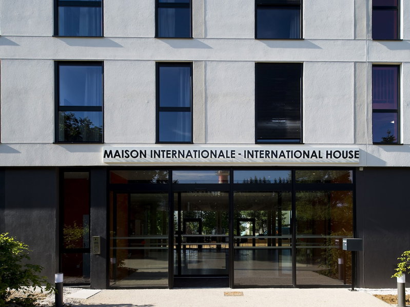 Adonis Dijon Maison Internationale, Dijon, Франция