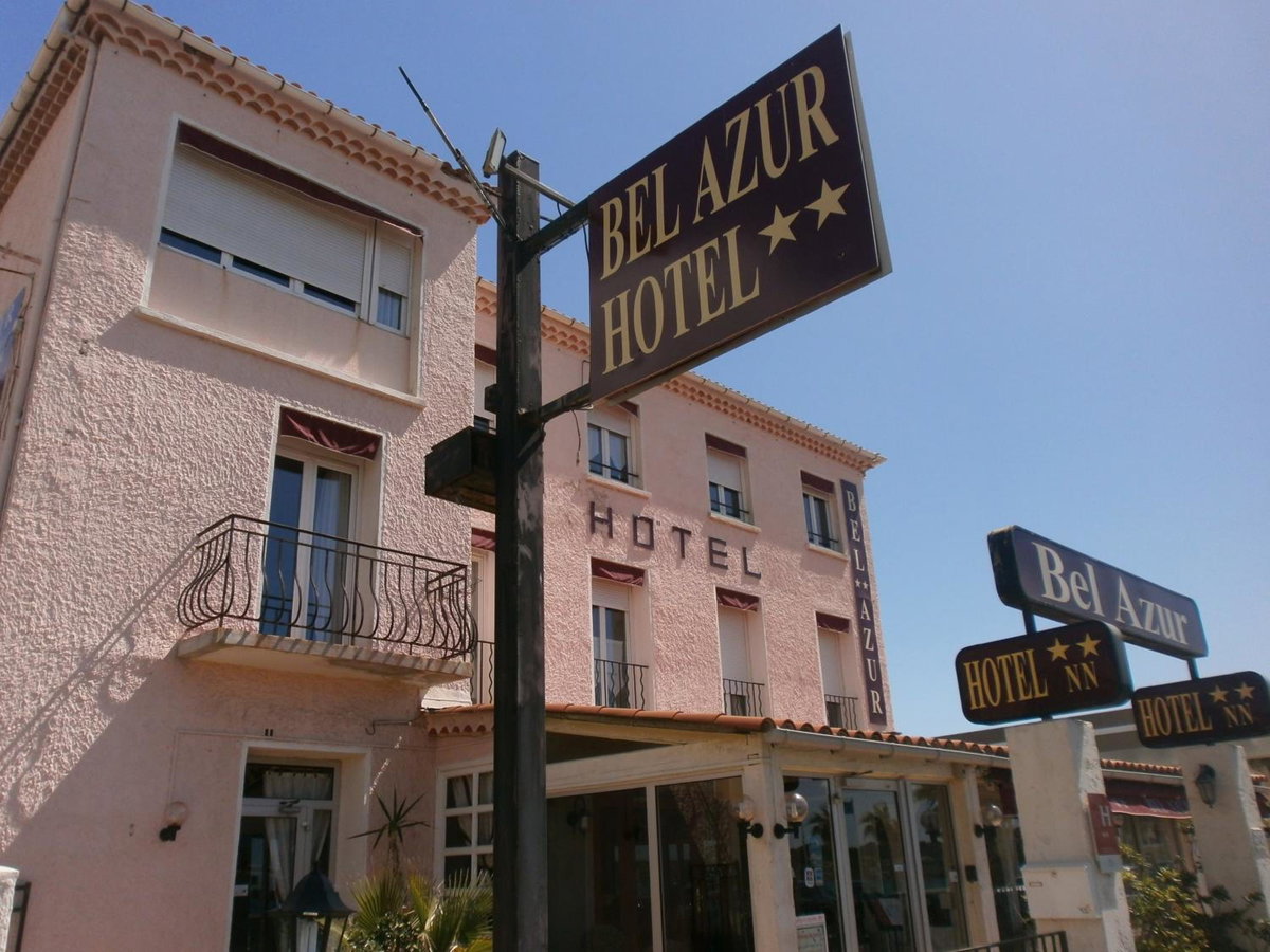 Hotel · Hôtel Bel Azur, Six-Fours-les-Plages
