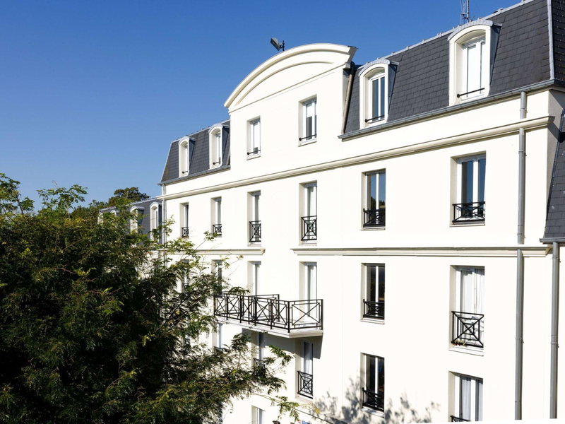 ibis Valenciennes, Valenciennes, Francia