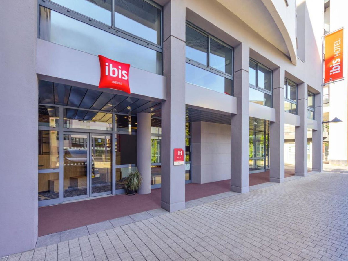 Hotel · Ibis Annecy - Cran-Gevrier, Annecy