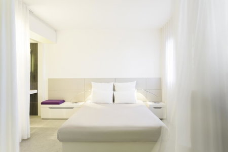 Novotel Suites Perpignan Centre - Grandes Suites & Confort Centre-Ville, Perpignan, France