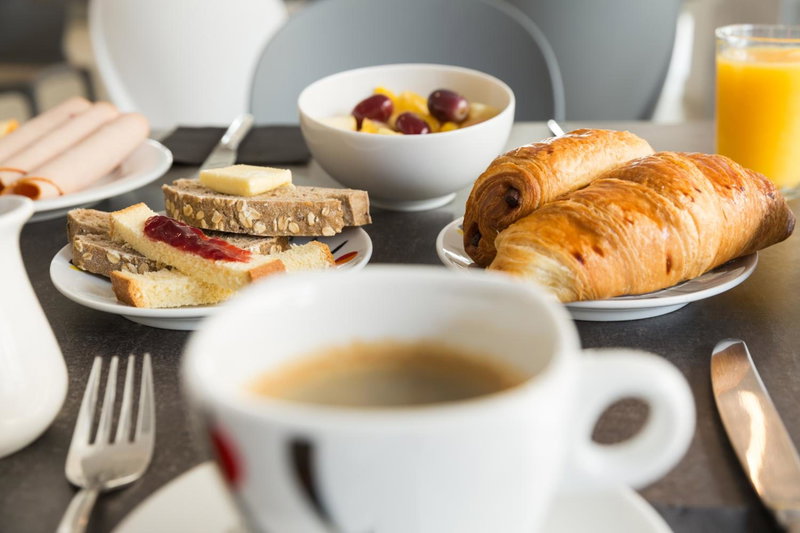 BRIT HOTEL CONFORT NEVERS Centre Gare, Nevers, France