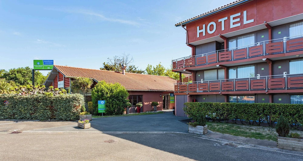 Sure Hotel by Best Western Biarritz Aeroport, France