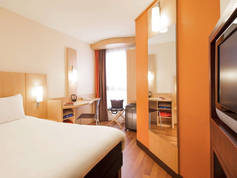ibis Versailles Château, Versailles, France