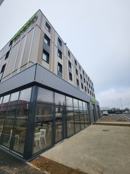 B&B HOTEL Dreux Nord, Dreux, France