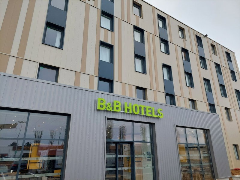 B&B HOTEL Dreux Nord, Dreux, France