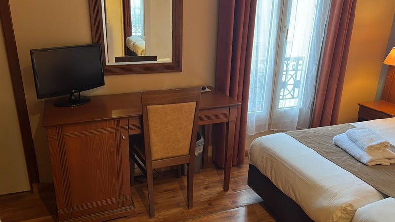 121 Paris Hotel, Paris, France