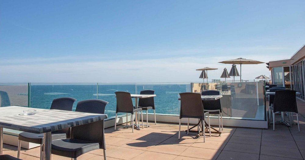 Hotel · Hôtel Port Marine - Sète, Sete