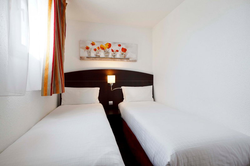Kyriad Lyon Sud - Saint Genis Laval, Saint-Genis-Laval, Frankreich