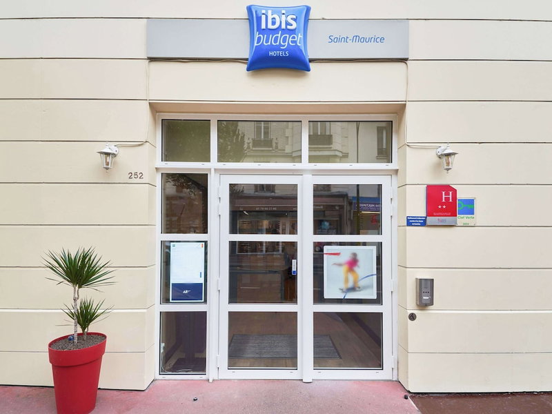 ibis budget Saint Maurice, Saint-Maurice, France