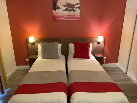 Appart-Hôtel Mer & Golf City Perpignan Centre, Perpignan, France