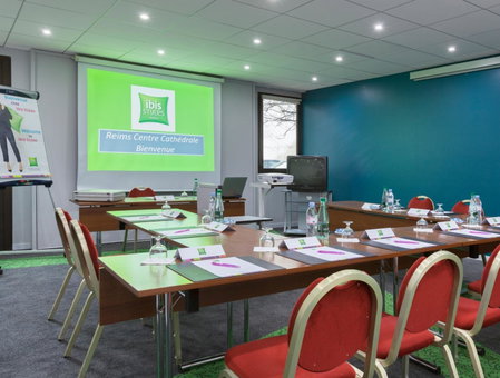 Ibis Styles Reims Centre Cathédrale, Reims, France