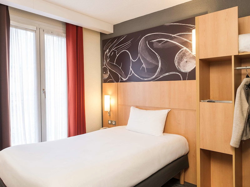 ibis Paris Vaugirard Porte de Versailles, Vanves, France