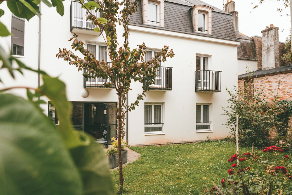 Hotel · Terres de France - Appart'Hotel Quimper, Quimper