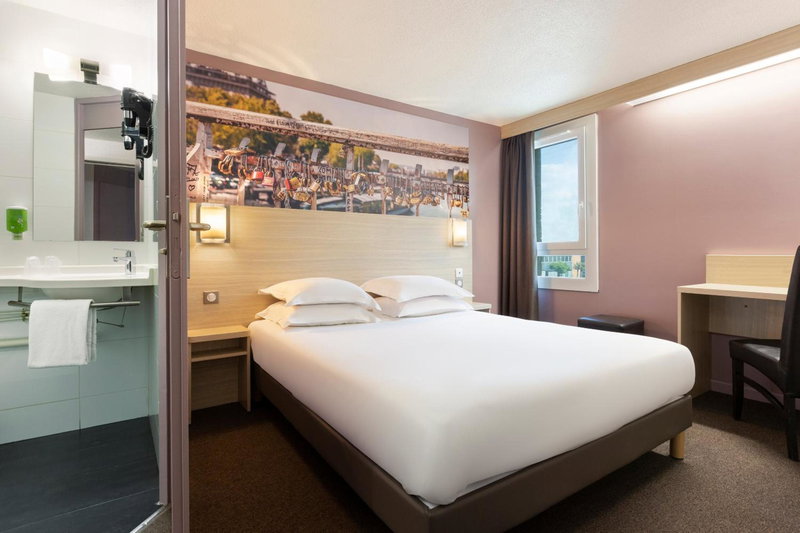 B&B HOTEL Marne-la-Vallée Chelles, Chelles, France