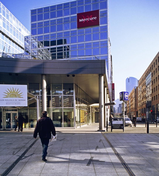 Mercure Paris la Défense Grande Arche, Nanterre, France