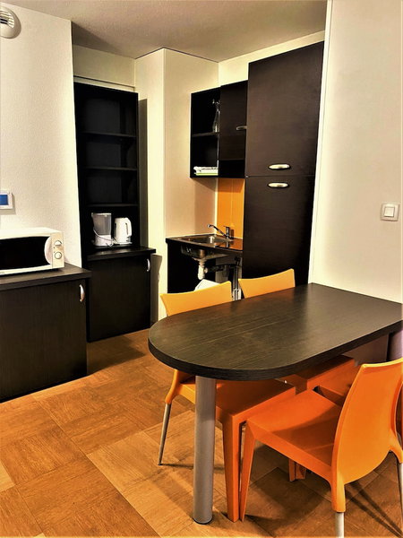Apart'Hotel Sainte-Marthe, Avignon, Francia