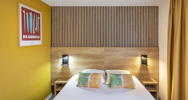 Ostal Pau Universite - Sure Hotel Collection by Best Western, Pau, France