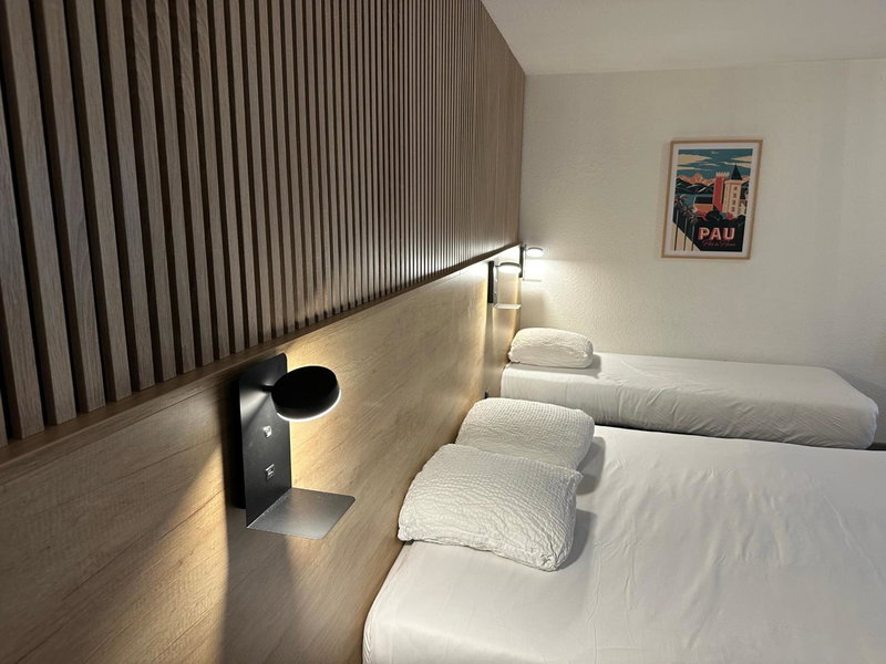 Ostal Pau Universite - Sure Hotel Collection by Best Western, Pau, France