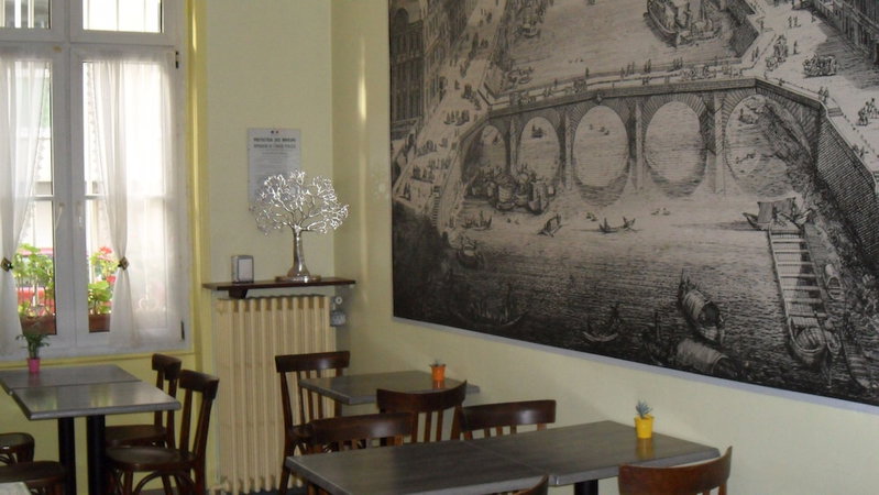 Hôtel Jean Bart, Paris, France